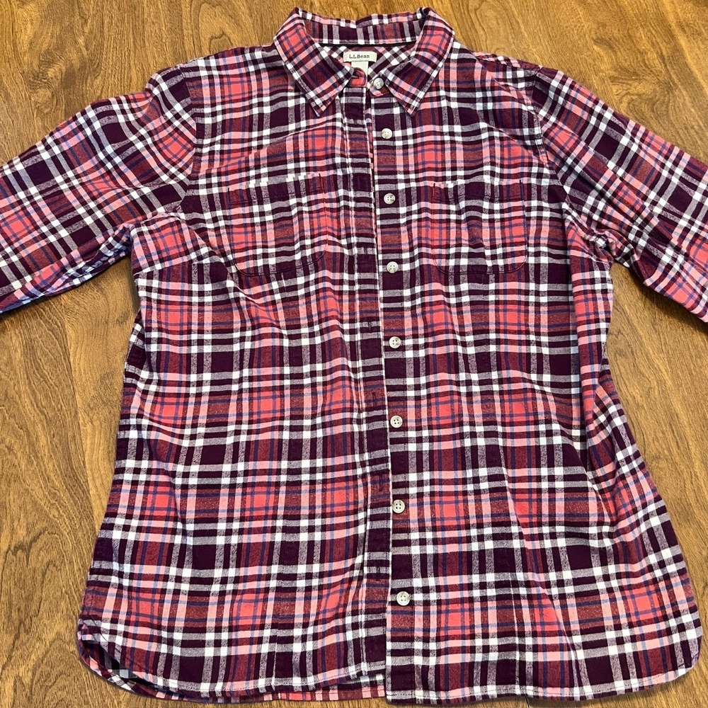 LL Bean Womens Plaid Flannel Shirt Button Down Long Sleeve Size M Burgundy Pink